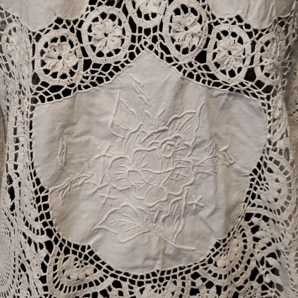 Vintage Crochet Blouse - Picture 3 of 6